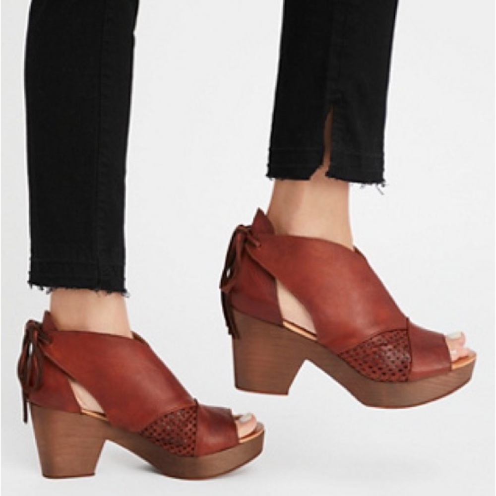 Free People Revolver Clog